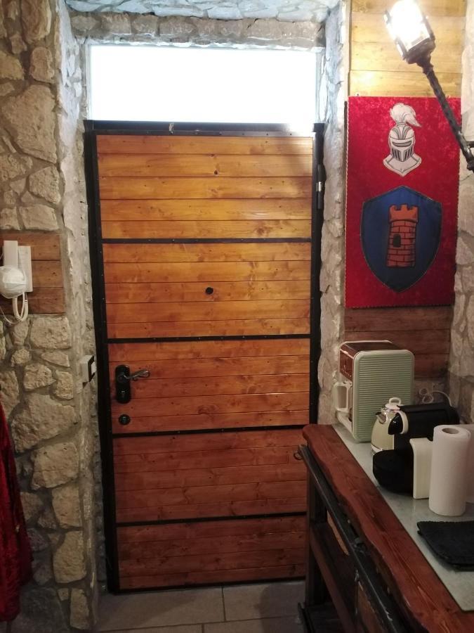 クレモナCastle Houseアパートメント エクステリア 写真